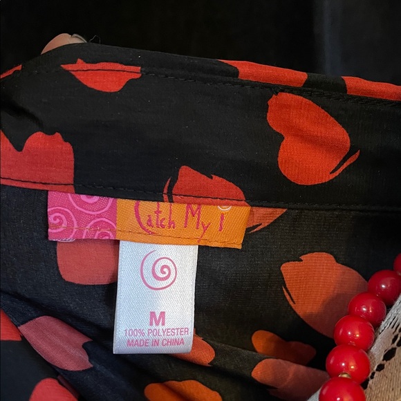 Heart ❤️ Print Women's Blouse - Picture 2 of 9